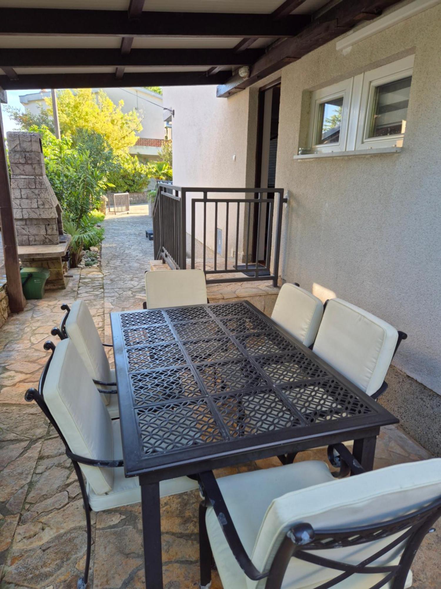 Holiday Home Marija ヴァンタシチ エクステリア 写真